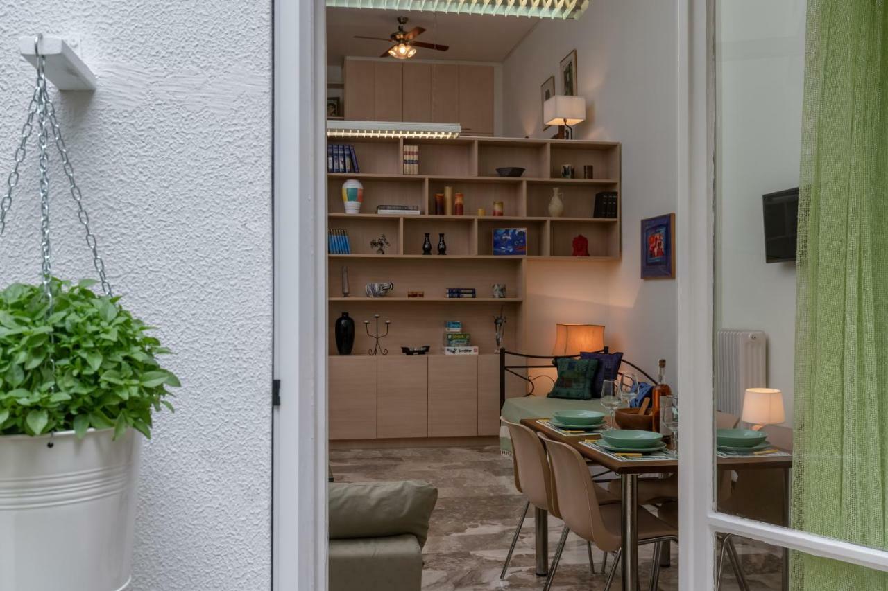 Acropolis Koukaki Loft Private Garden Leilighet Athen Eksteriør bilde