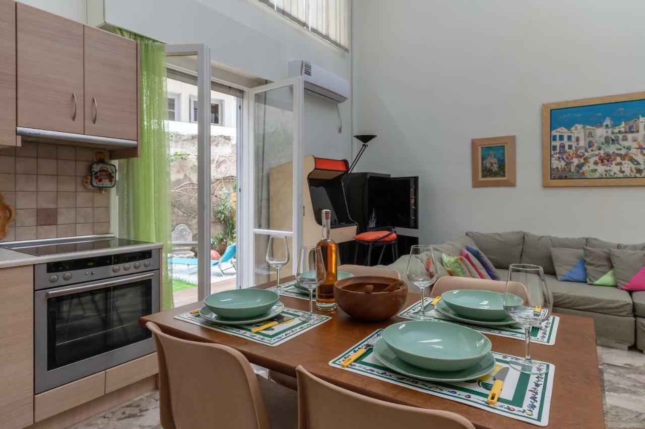 Acropolis Koukaki Loft Private Garden Leilighet Athen Eksteriør bilde