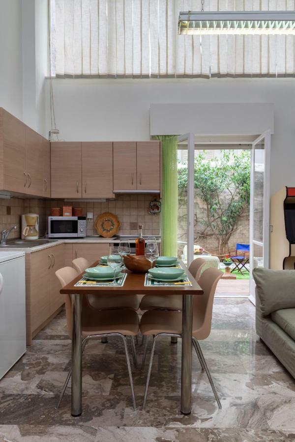 Acropolis Koukaki Loft Private Garden Leilighet Athen Eksteriør bilde